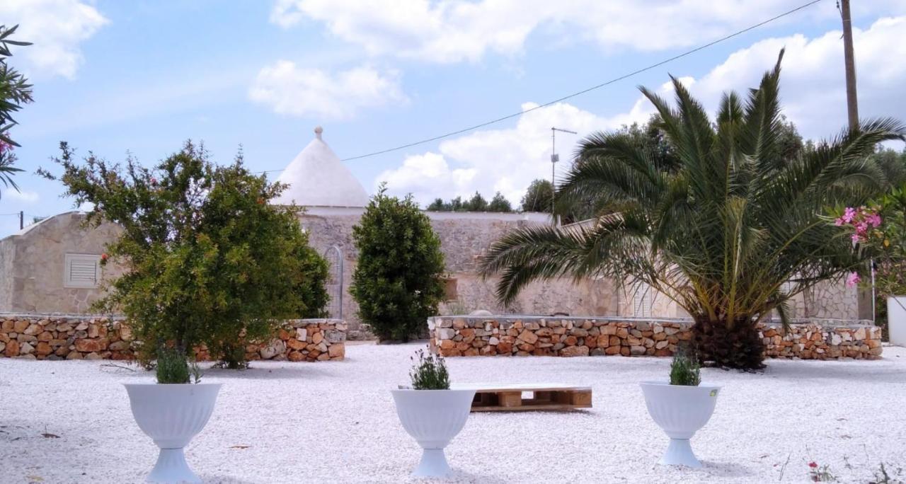 Trullo Bianco Ulivo Villa Ostuni Exterior photo